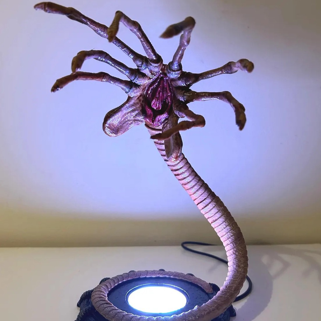 Alien Facehugger Lamp Nightlig - Pumpkin Lantern Halloween recension och pris