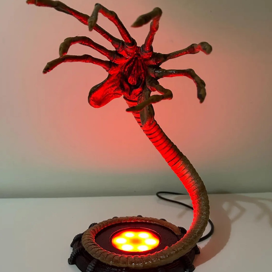 Alien Facehugger Lamp Nightlig - Pumpkin Lantern Halloween recension och pris